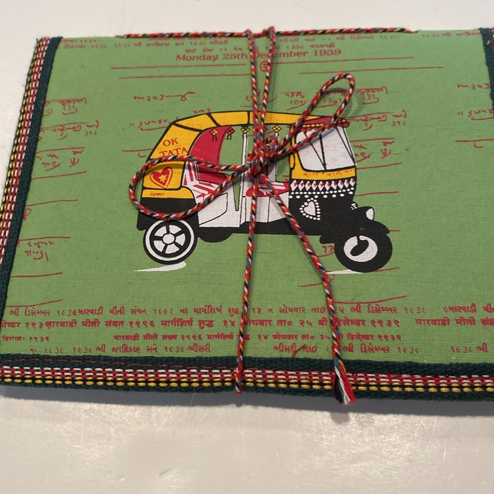 NWOT Asian-Style Lined Journal - Picture 1 of 6